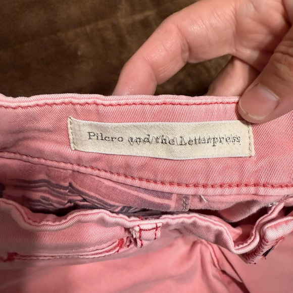 Woman’s size 28 Pilcro and the Letterpress shorts - Picture 3 of 10